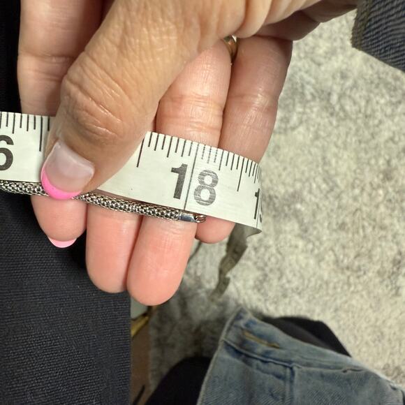 Retired Rare James Avery Hands Heart Crown Cross Pendant Necklace - Picture 10 of 10